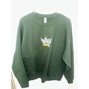 Vintage Green Crewneck Sweatshirt - NYC Skyline & Yellow Taxi Graphic, Unisex XL
